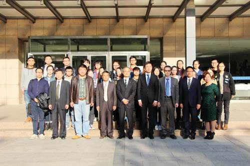 http://news.imu.edu.cn/__local/4/0D/86/47F4096E633E6A3F5088659EA19_A53079C6_202C9.jpg