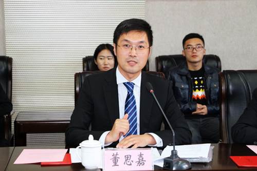 http://news.imu.edu.cn/__local/0/B6/DE/113EFB02B42CA111FA68F986A6B_F2F1CCF3_1ADC7.jpg